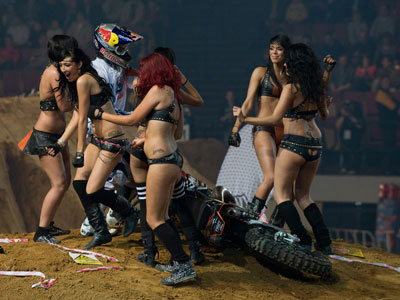 Ronnie Renner and the fuel girls